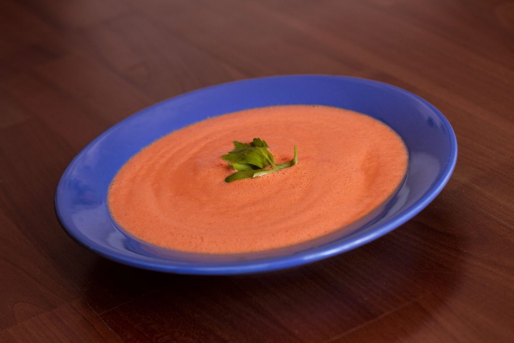 raw vegan tomato soup